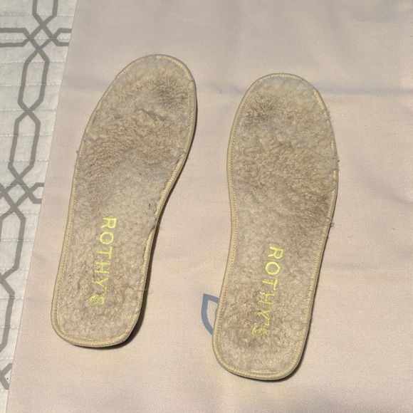 Rothy’s - Picture 3 of 5